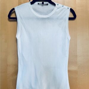 Gucci sleeveless knit top